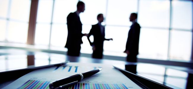 Courbe statistique sur un bureau de banque